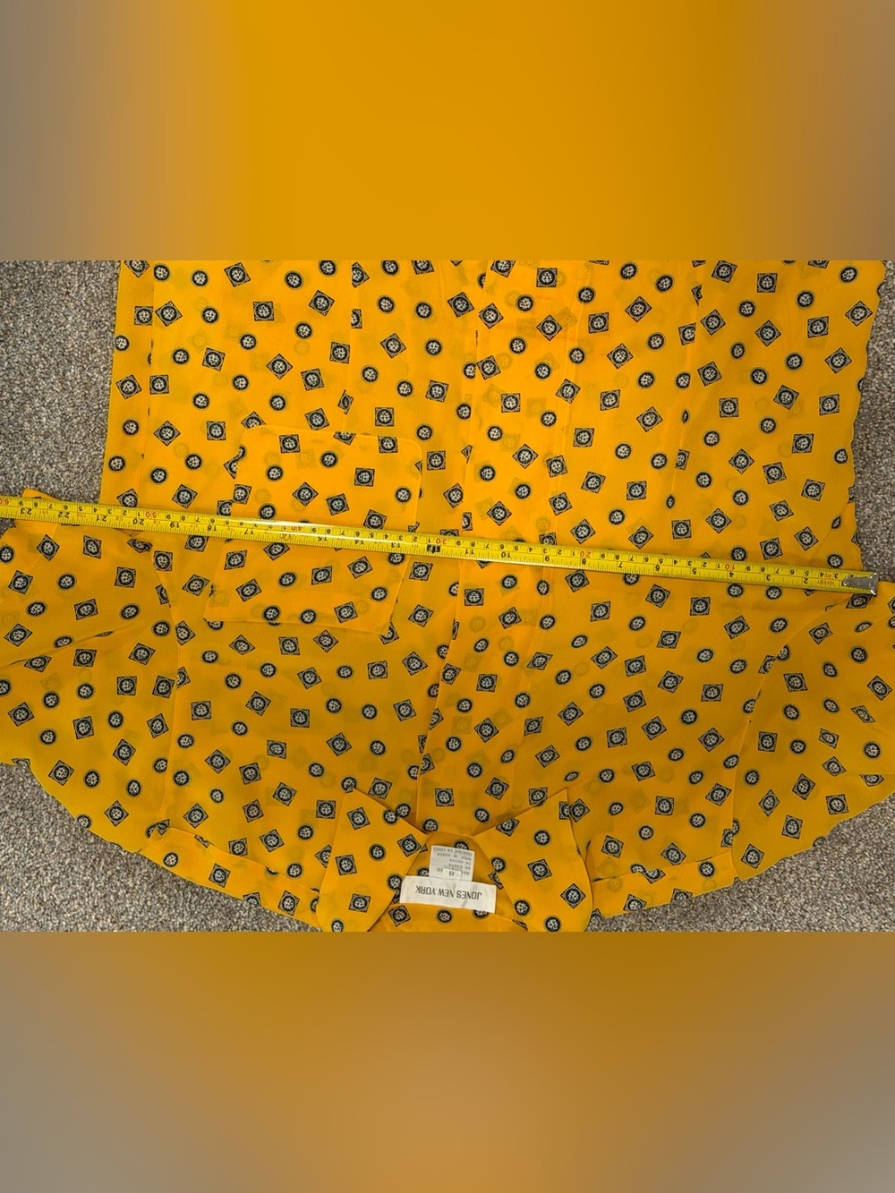 Vintage Jones New York 100% Silk 2-Piece Skirt Set Yellow Print Size - Picture 11 of 11